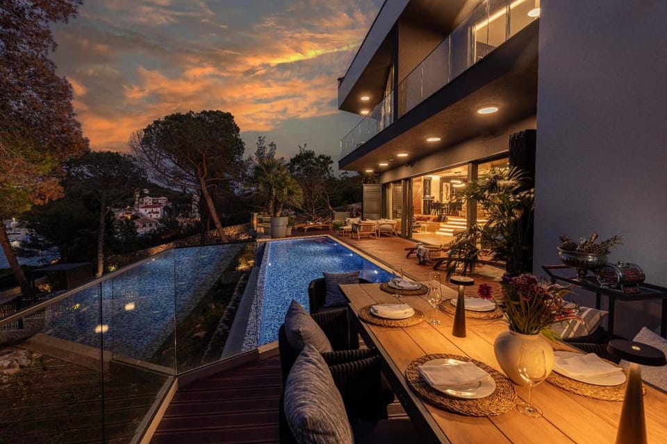 Contessa Luxury Retreat  Villa in Mali Losinj