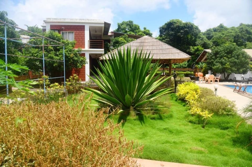 YK's Villa -7bhk with conference hall & pool Villa in Maharashtra