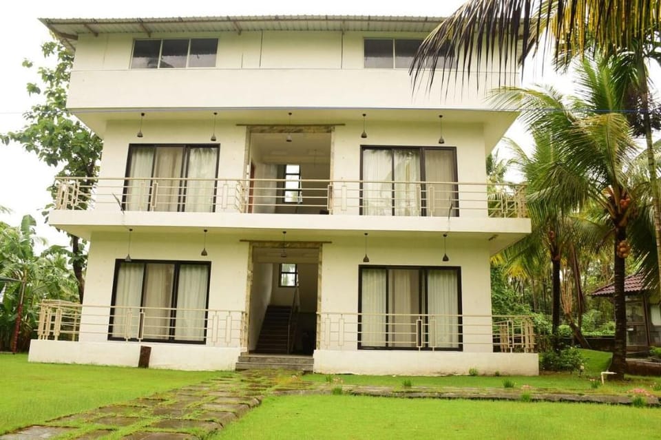 Villa Boba Villa in Maharashtra