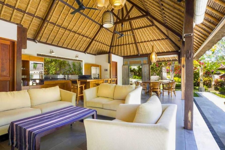 Luxury 2 BR Private Pool Villa #PS53 Villa in Bali
