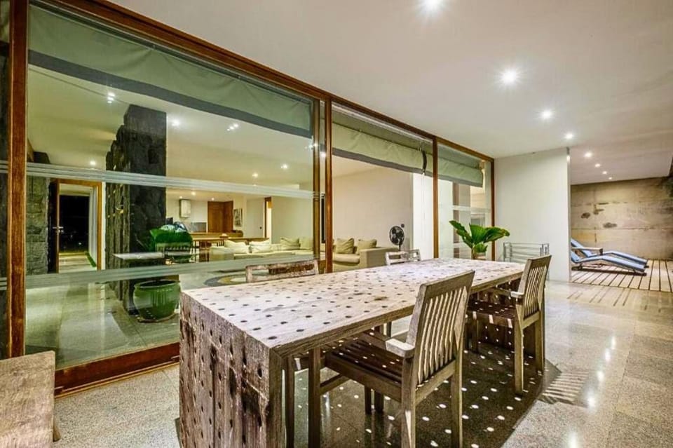 Spacious 5 BR Private Pool Villa #PS49 Villa in Bali