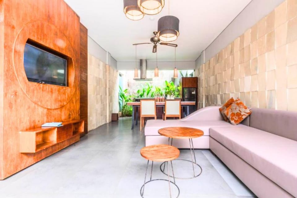 Luxury 3 BR Private Pool Villa IR09A Villa in Bali
