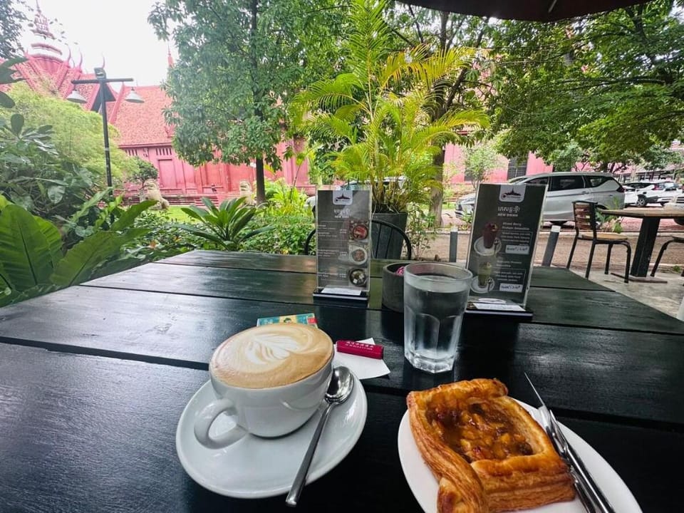 Deare Hotel(迪尔酒店） Apartment in Phnom Penh Province