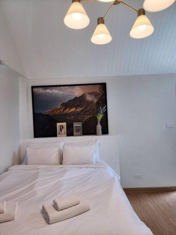 Bann colmar poolvilla -กอลมาร์ พูลวิลล่า เขาใหญ่ Villa in Laos