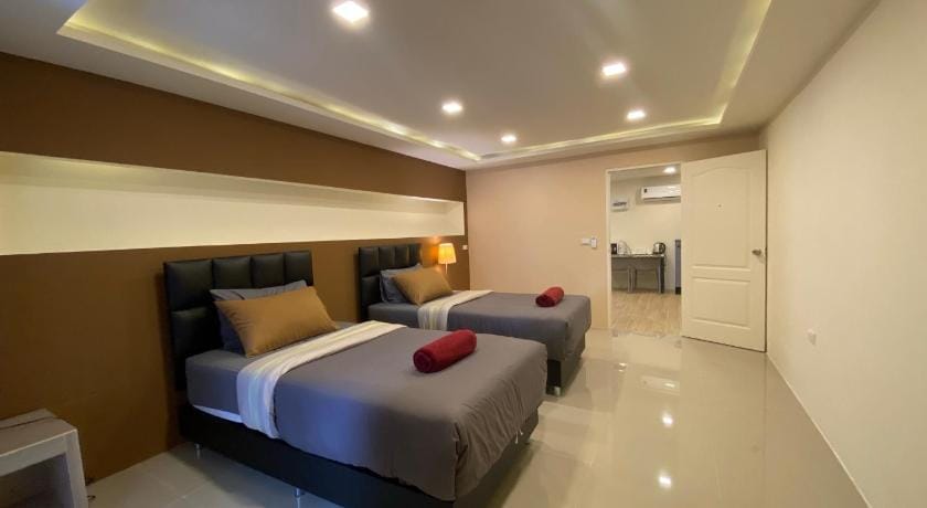 Bansuay Phra Nang Klao Near MRT Phra Nang Klao Bridge Apartment in Bangkok