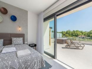 Villa in Novigrad with Pool and Sea Views Vacation rental in Novigrad