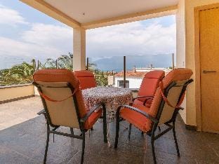Coastal Villa with Garden Villa in Alt Empordà