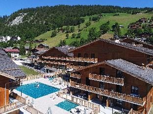 Chic Chalet-Style Apartment Apartment in La Clusaz