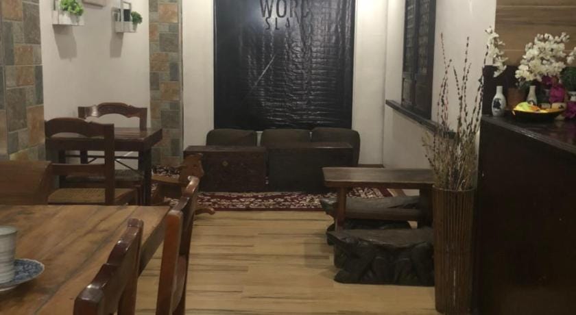 COFFEESWINGS LODGING HOUSE Bed and Breakfast in Ilocos Region