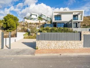 Villa in Benidorm with Private Pool Vacation rental in Marina Baixa