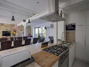 Holiday Home in France with Huge Private Garden Vacation rental in Occitanie
