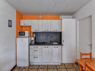 Gite in a holiday park with swimming pool Vacation rental in Nouvelle-Aquitaine