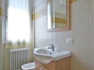Apartment by Lake Como with Scenic Views Apartment in Province of Lecco
