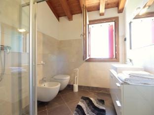 Holiday Home in Veneto with Prosecco Vineyards Vacation rental in Trentino-South Tyrol