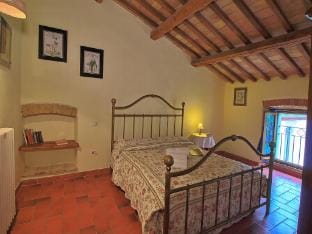 Farmhouse in Umbertide with Pool Vacation rental in Umbria