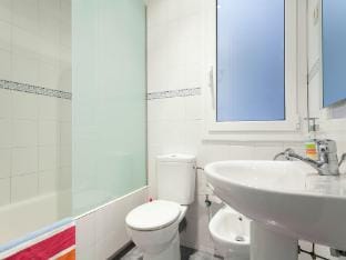 Apartment in Barcelona near Passeig de Gracia Villa in Barcelona
