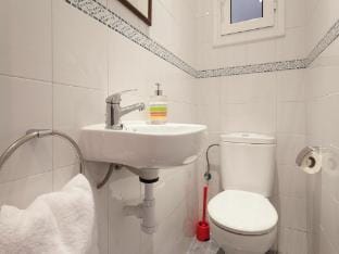 Apartment in Barcelona near Passeig de Gracia Villa in Barcelona
