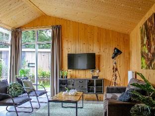 Chic Chalet in Hoenderloo Vacation rental in Hoenderloo
