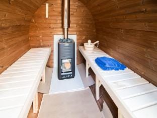 Modern Wellness Stay, Erezee Vacation rental in Wallonia, Belgium