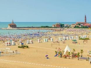 Holiday Home Caorle near Beach Vacation rental in Porto Santa Margherita
