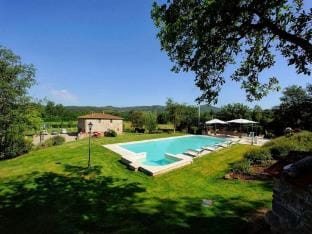 Tuscan Family Villa with Sauna Vacation rental in Tuscany