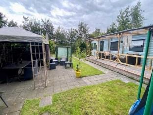 Lovely chalet in De Pol with garden Vacation rental in Overijssel (province)