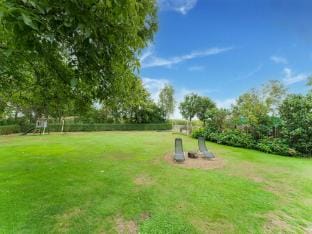 Farmhouse in Elsendorp with Garden Vacation rental in Limburg (province)