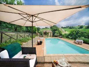 Villa in Sibillini Park near Adriatic Coast Vacation rental in Marche