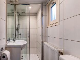 Beautiful Holiday Chalet in Emst with a private garden Vacation rental in Flevoland, Netherlands