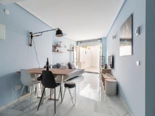 Costa Blanca Beach  Balcony Apartment in Alacantí