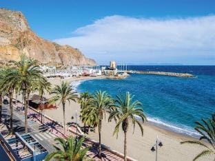 Seaside Escape in Aguadulce Apartment in Aguadulce