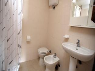 Belvilla by OYO Pleasant apartment with pool Apartment in Calabria