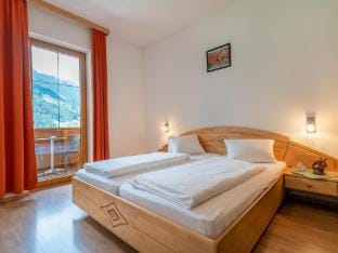 Apartment in Neustift near Ski Lift Apartment in Neustift im Stubaital