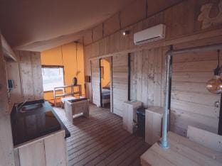 Flevoland Glamping Escape Luxury tent in Flevoland, Netherlands