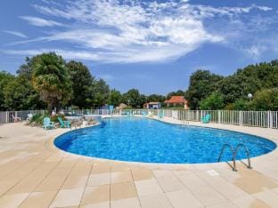 Gite in a holiday park with pool Vacation rental in Nouvelle-Aquitaine