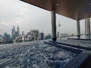 Studio 50m Shopping Mall Subway RooftopPool AW Apartment in Federal Territory of Kuala Lumpur