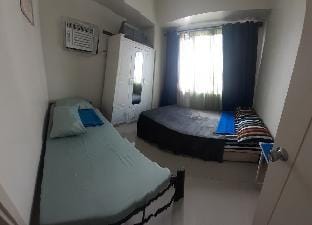 JA MEZZ 2BR suite across  MOA, (w/pay parking) Apartment in Pasay