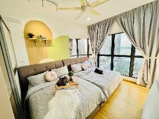 Minsu Sunshine Full BeachView 3BR @ Danga 8-11pax Vacation rental in Johor Bahru