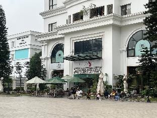 2 Bedrooms Royal City Nguyễn Trãi Apartment in Hanoi