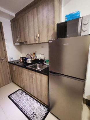 Staycation in Mandaluyong Fame Residences Condo Apartment in Mandaluyong