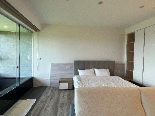 Pure Hotspring_宜蘭頭城純享溫泉居/有夜景陽台景/頂樓有付費無邊際泳池 Vacation rental in Taiwan, Province of China