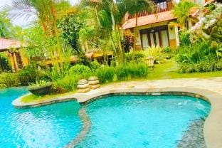 Entire 5 BR Private Pool Villa JU112A Villa in Sukawati
