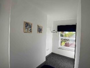 Silver Stag Properties, Ensuite Bedrooms w Kitchen Vacation rental in South Derbyshire District