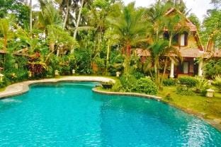 Luxury 5 BR Private Pool By Basma Groups REV35 Villa in Sukawati