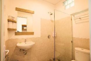 Luxury 1 BR Modern Superior Room #PS34 Apartment in Pemenang