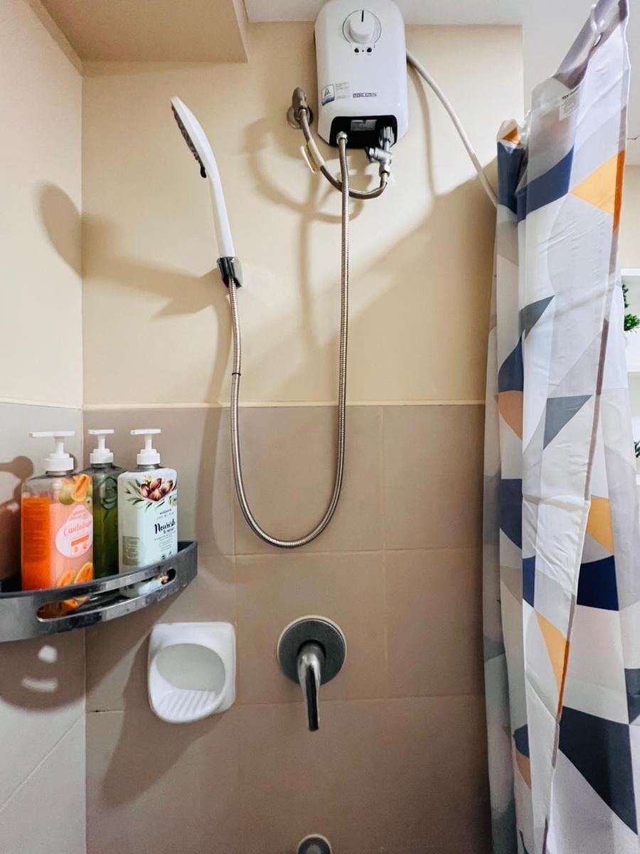 R Metropolitan Mirage Apartment in Iloilo City