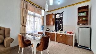Villa little Indan A11 Puncak Vacation rental in West Java