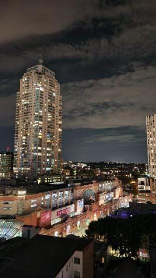 City Skyline Views CBD Apartment - 1602 Vacation rental in Surry Hills
