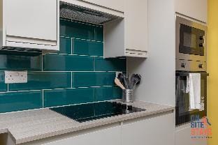 Stylish 4-BR House with Beautiful Outdoor Space Vacation rental in Dartford