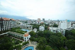 Specious Luxury 2 bedrooms Apt. Vacation rental in Chiang Mai